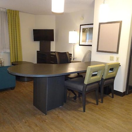 Candlewood Suites Glen Allen-Short Pump Екстер'єр фото