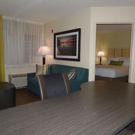 Candlewood Suites Glen Allen-Short Pump Екстер'єр фото