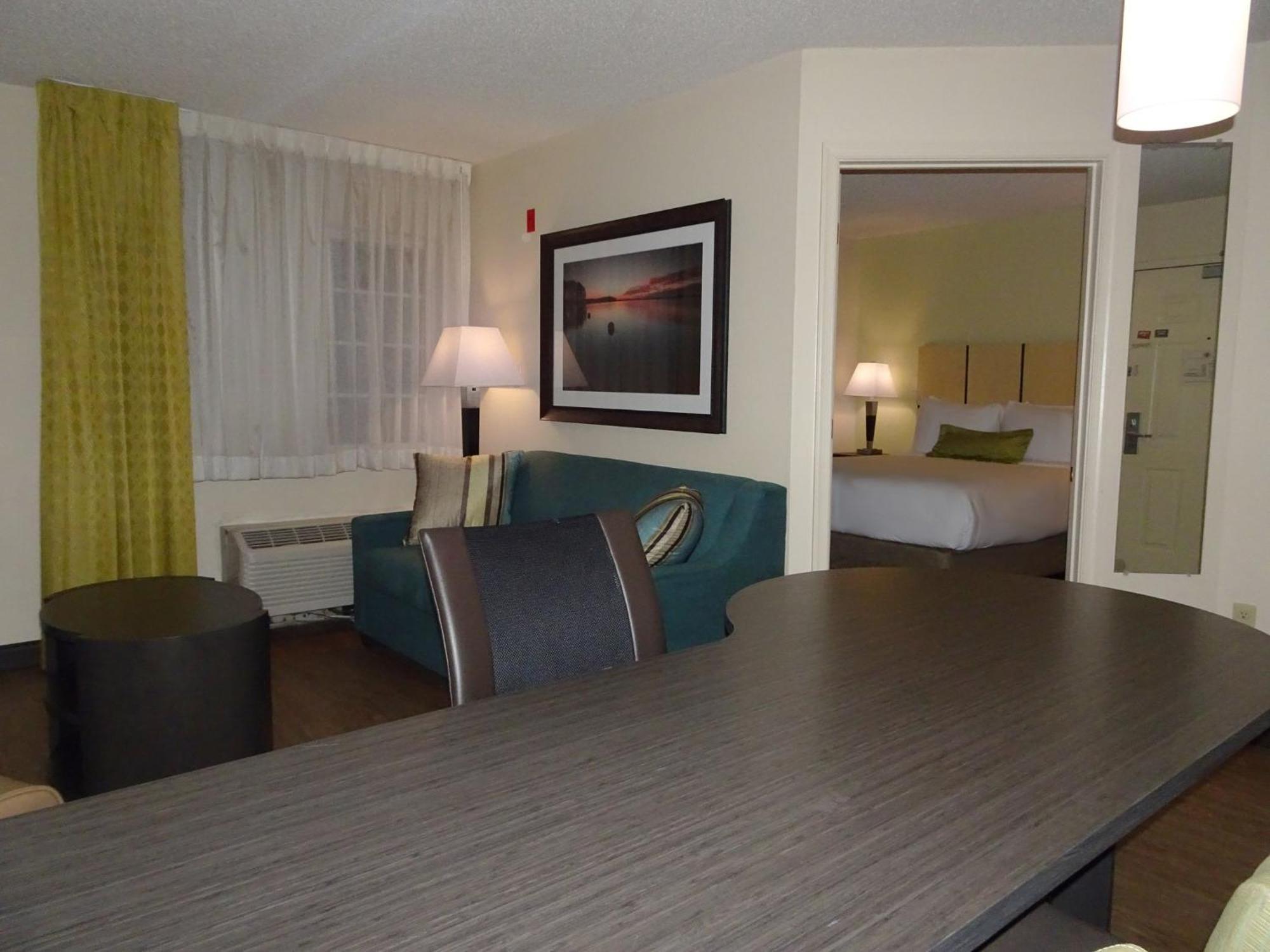 Candlewood Suites Glen Allen-Short Pump Екстер'єр фото