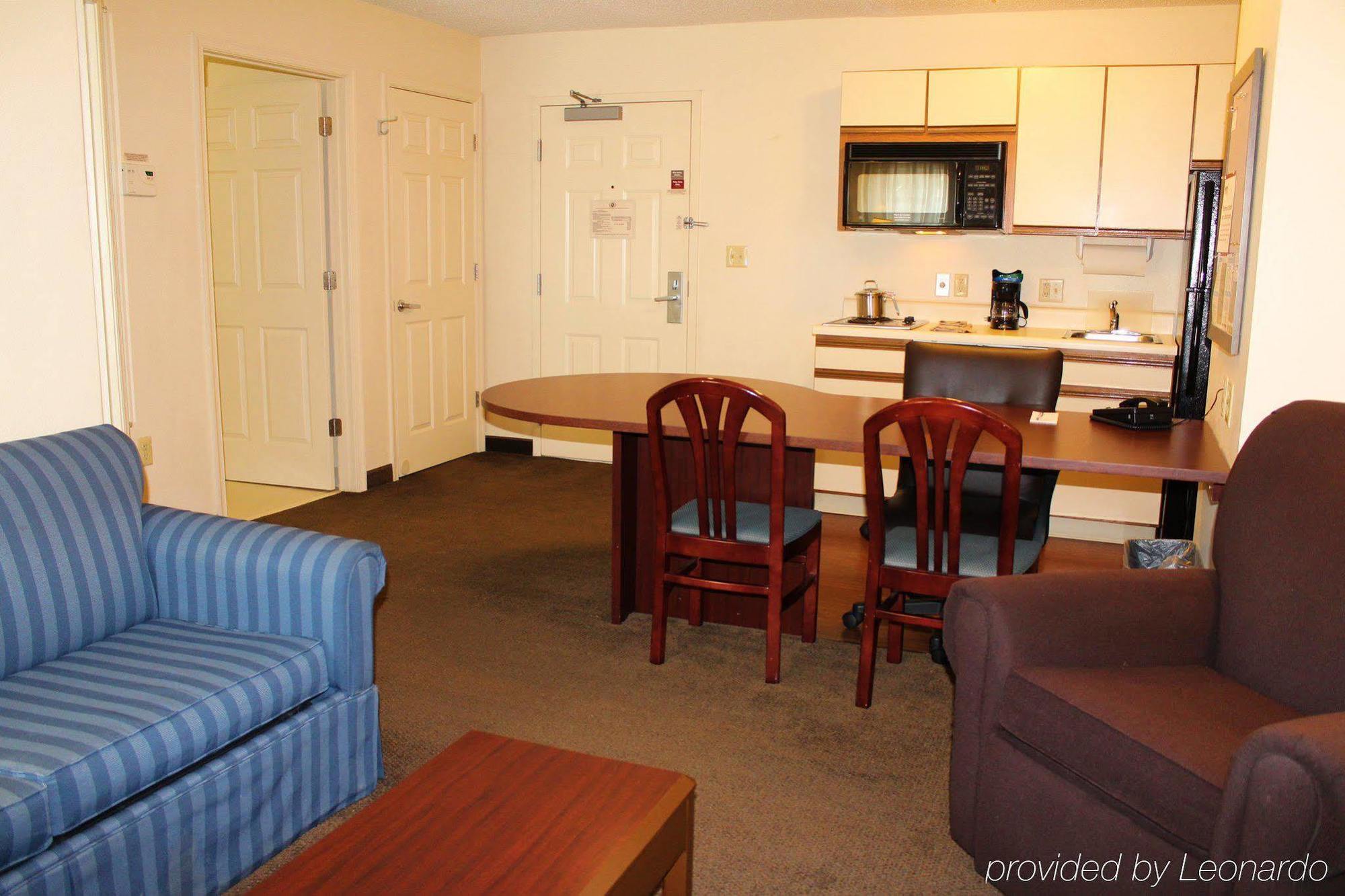 Candlewood Suites Glen Allen-Short Pump Екстер'єр фото