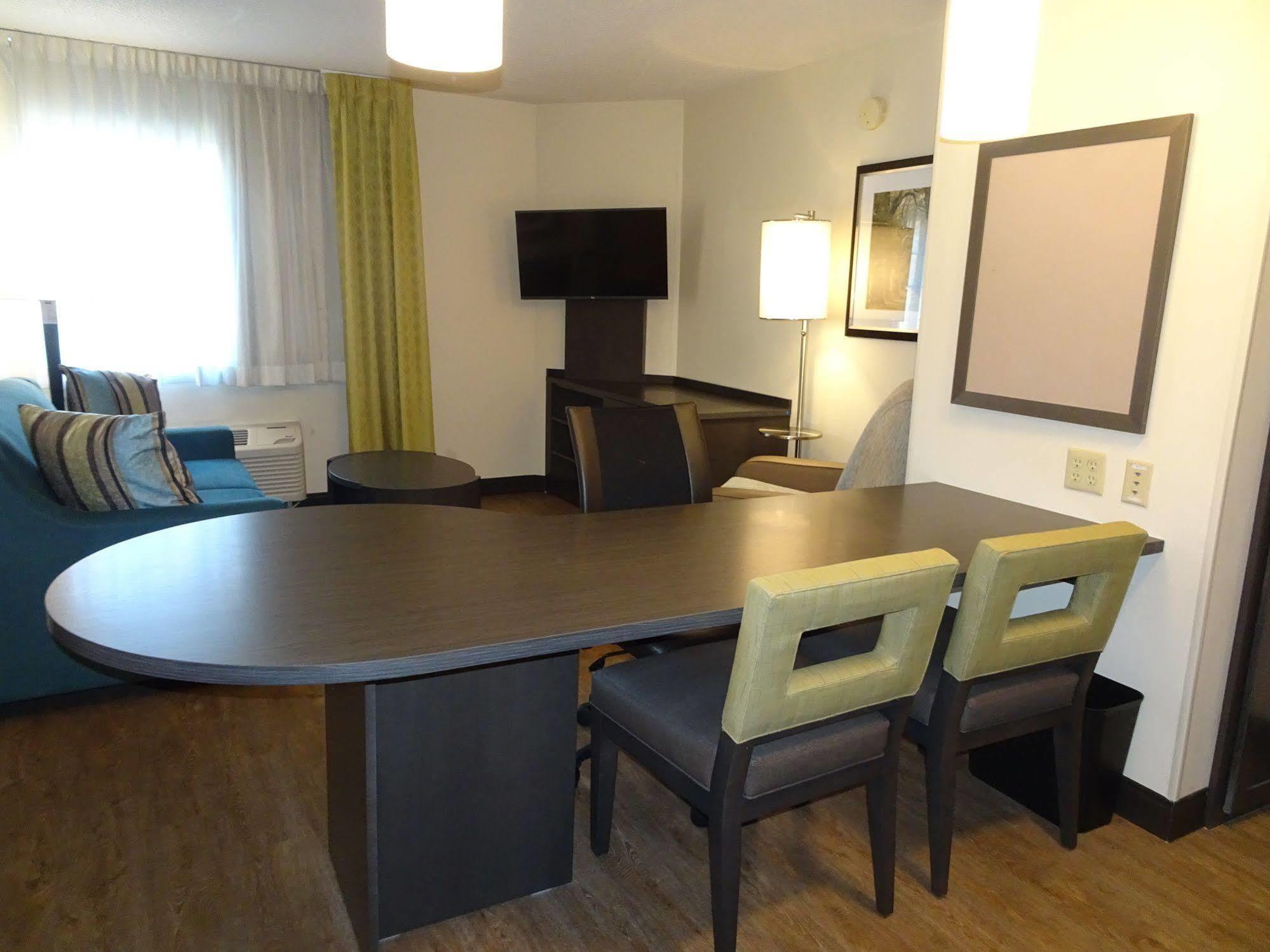 Candlewood Suites Glen Allen-Short Pump Екстер'єр фото